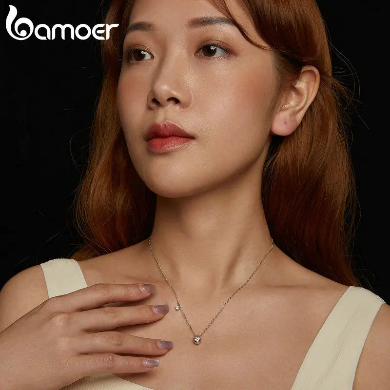 BAMOER White Gold Plated Moissanite Necklace for Women, 925 Silver Pear/Round Solitaire Moissanite Pendant Valentines Day Gift