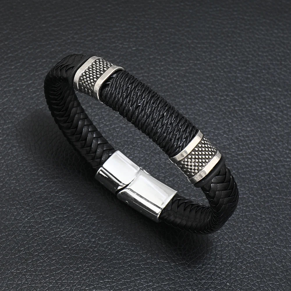 Bracelet en cuir pour homme avec symboles musicaux, style vintage et créatif. Bracelet simple multicouche en cuir.