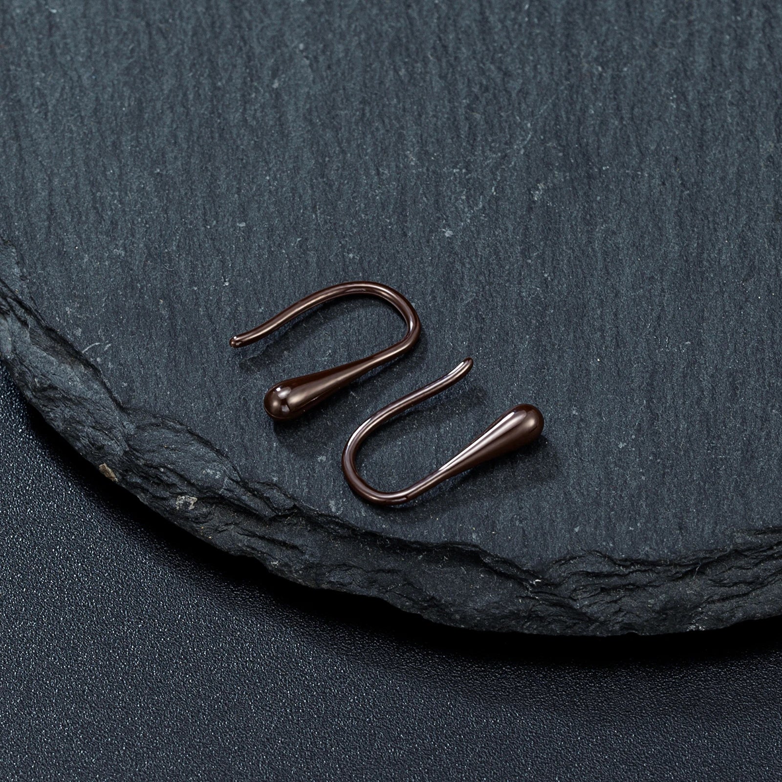 MKENDN Ohrringe aus farbiger Biokeramik in Tropfenform, U-förmig, schlicht und elegant, Retro-Schmuck, Geschenkidee für Partys und Geburtstage