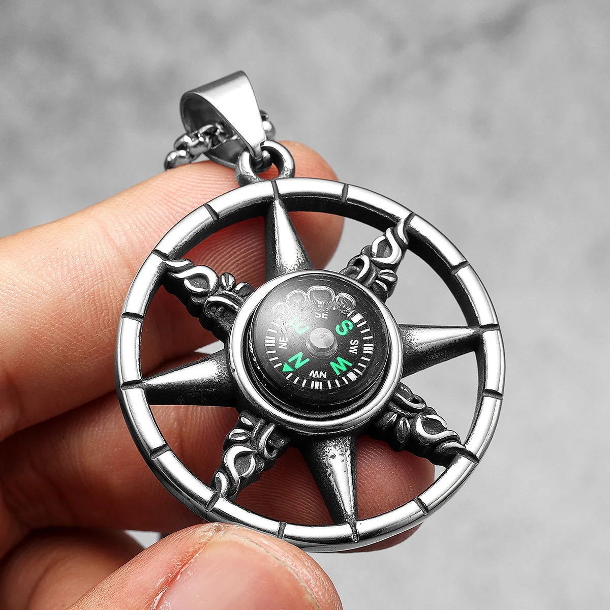 North Star Compass Necklace Men Rudder Pendant Chain Punk Hip Hop Boy Male 316L Stainless Steel Jewelry Creative Gifts Wholesale