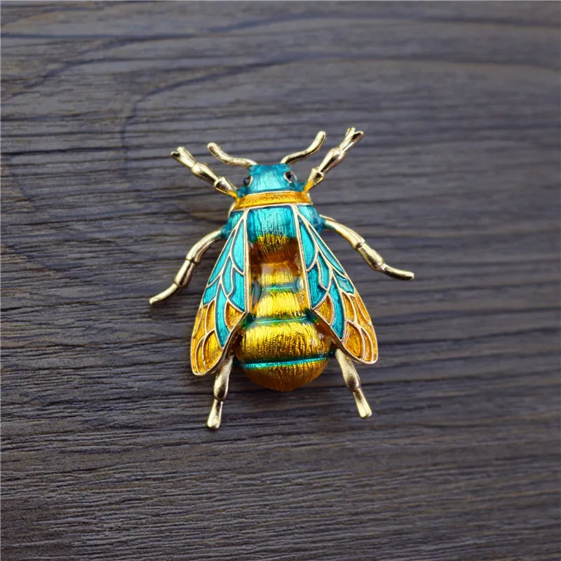 SKEDS Luxury Exaggerated Vintage Women Girls Crystal Bee Brooch Pin Fashion Elegant Lady Exquisite Insect Rhinestone Badges