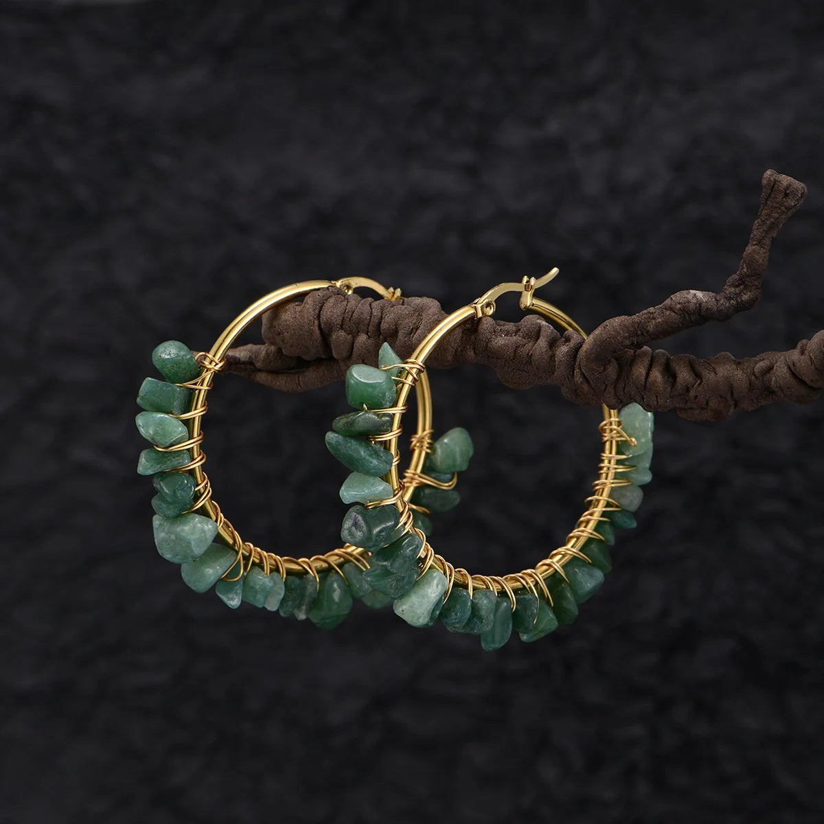 A Pair of Fashionable and Creative Round Natural Stone/Turquoise Earrings, Various Colors of Stone Earrings