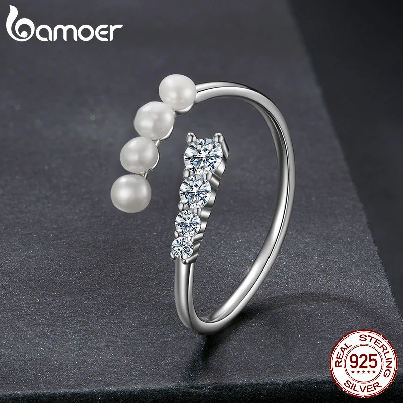 BAMOER Süßwasserperlen-Moissanit-Ring mit 4 Steinen in verschiedenen Größen, rund geschliffenen Labordiamanten, 925er Sterlingsilber, eleganter Schmuck für Damen