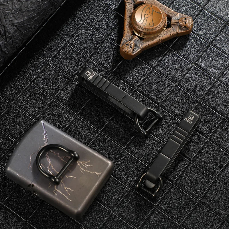 Baked Black Titanium Keychains Men Luxury Belt Car Key Chain Durable EDC Waist Hanging for Key Ring Holder Keychain Best Gifts