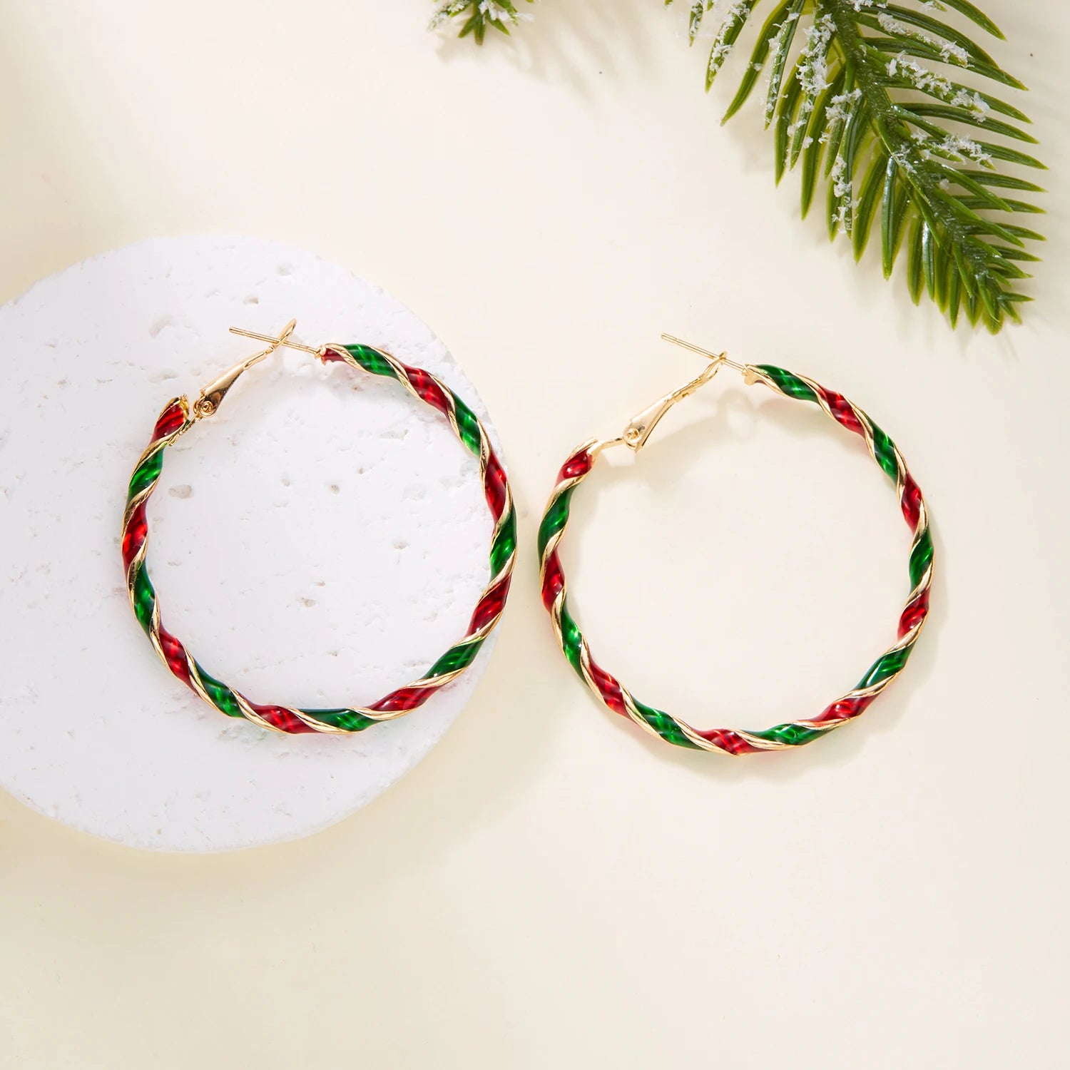 Christmas Big Round Circle Hoop Earrings For Women Colorful Twist Punk Exaggerate Earring Party Festival New Year Jewelry Gifts