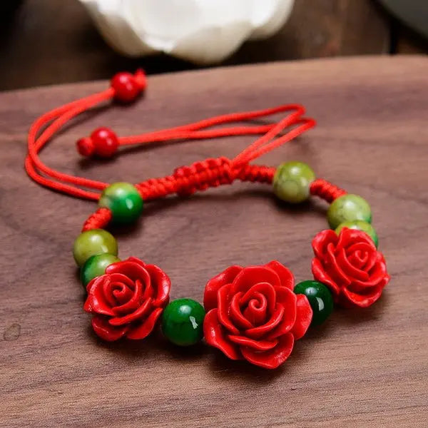 Koreanisches Armband mit roter Rose und Imitationsperlen für Damen, luxuriöses Armband mit Zirkonia-Blumen und Schmetterlingen, verstellbarer Armreif, Hochzeitsschmuck