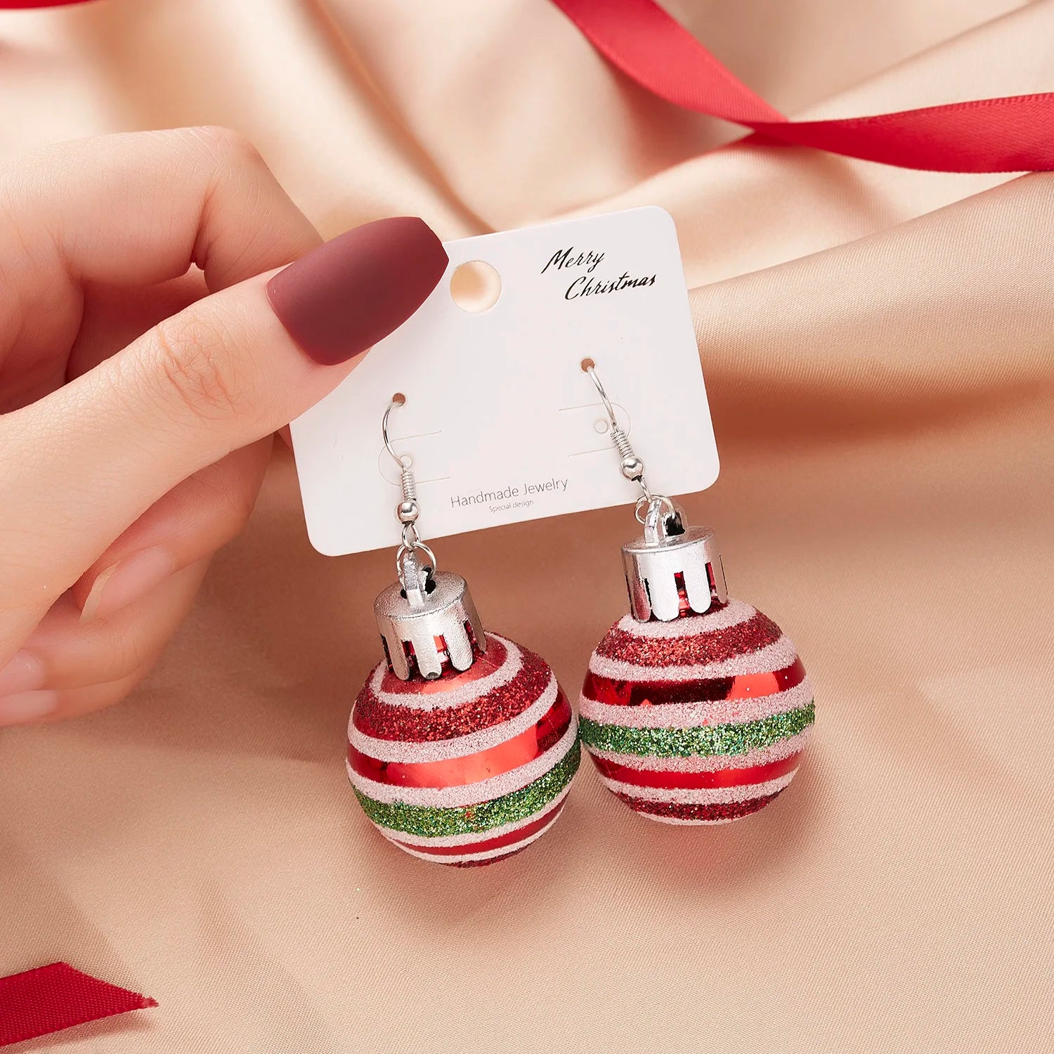 Christmas Tree Bells Round Ball Drop Earrings For Women Shiny Snowflake Stars Sequins Bulb Earring Festival Girls Party Jewelry