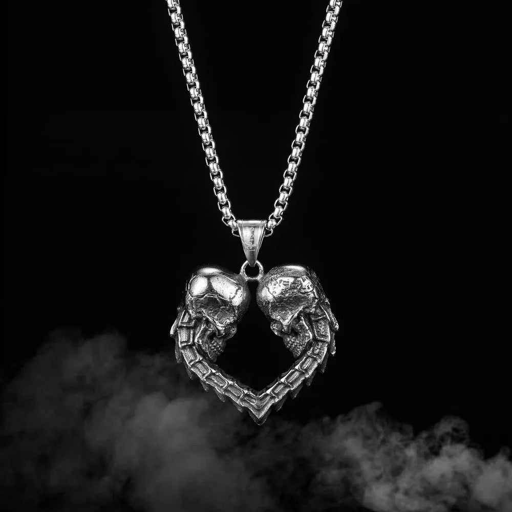 European And American Fashion Personality Creativity Double Skull Love Necklace Men's Street Hip-Hop Punk Retro Pendant Accessor