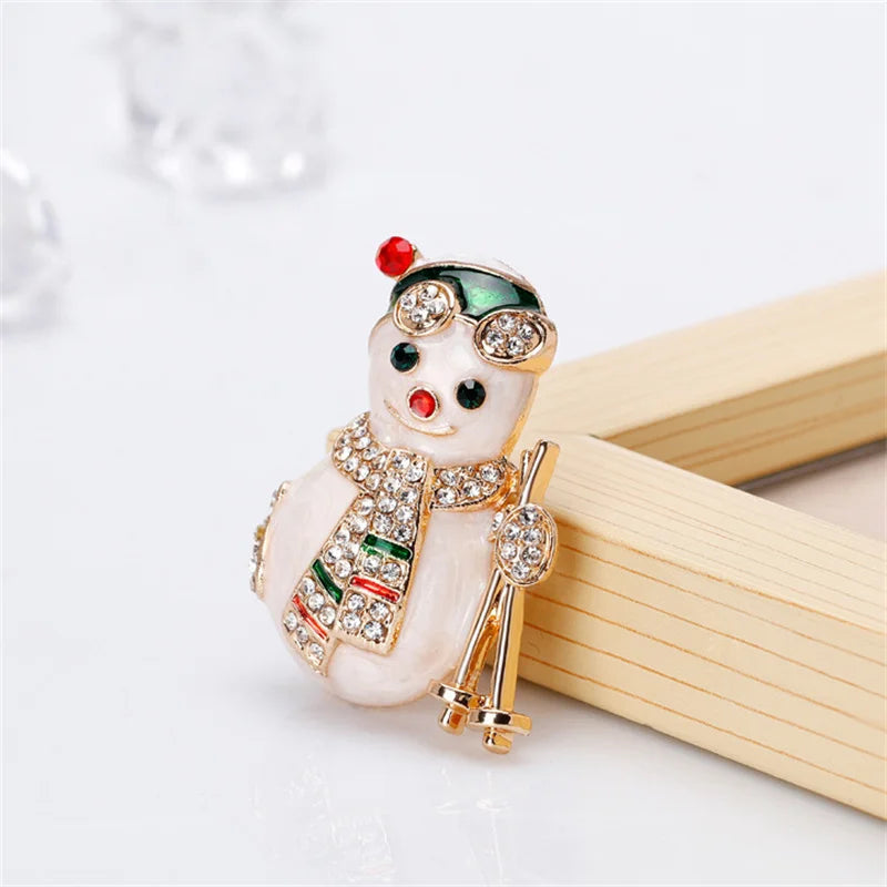 Full Rhinestone Lovely Dancing Deer Brooches For Women Colorful Zircon Snowman Santa Claus Wreath Lapel Pins Christmas Jewelry