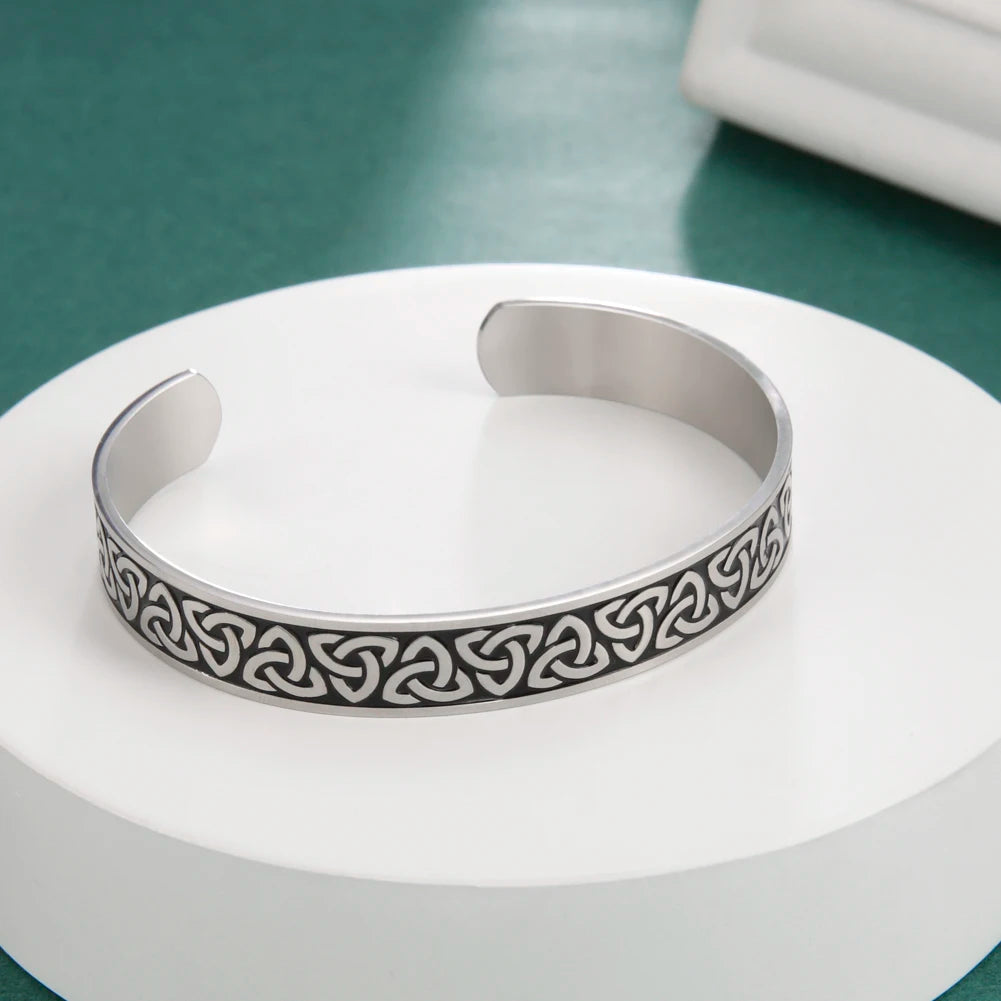 Viking Triquetra Cuff Bangle for Men Boy Stainless Steel Good Luck Celtic Knot Amulet Vintage Irish Knots Bracelet Jewelry Gift