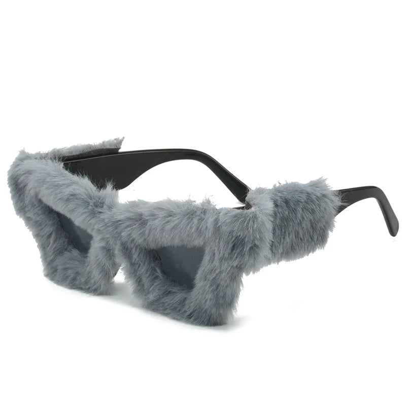 Lunettes de soleil tendance surdimensionnées en peluche pour femme, verres solaires d'hiver doux et moelleux, œil de chat, personnalité, fête, festival