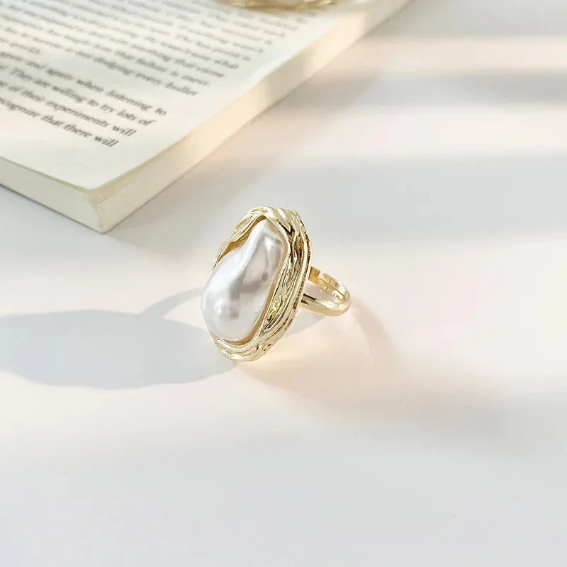 Women Irregular Shape Metal Ring With Imitation Pearl Gold Plating Geometric Finger Ring Ins Style Simple Design Women Jewelry