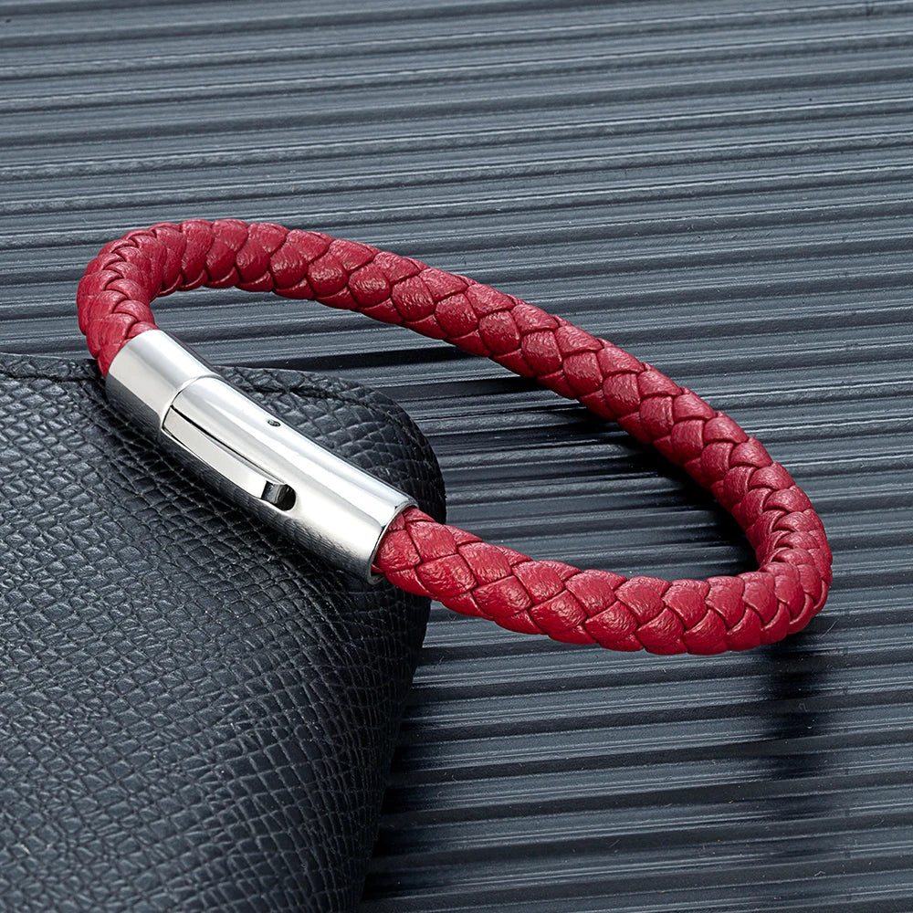 MKENDN 6 mm rotes geflochtenes Lederarmband für Damen und Herren, Edelstahlknopf, Schmuck, Unisex-Geschenk für Paare, klassisch schlichtes Design