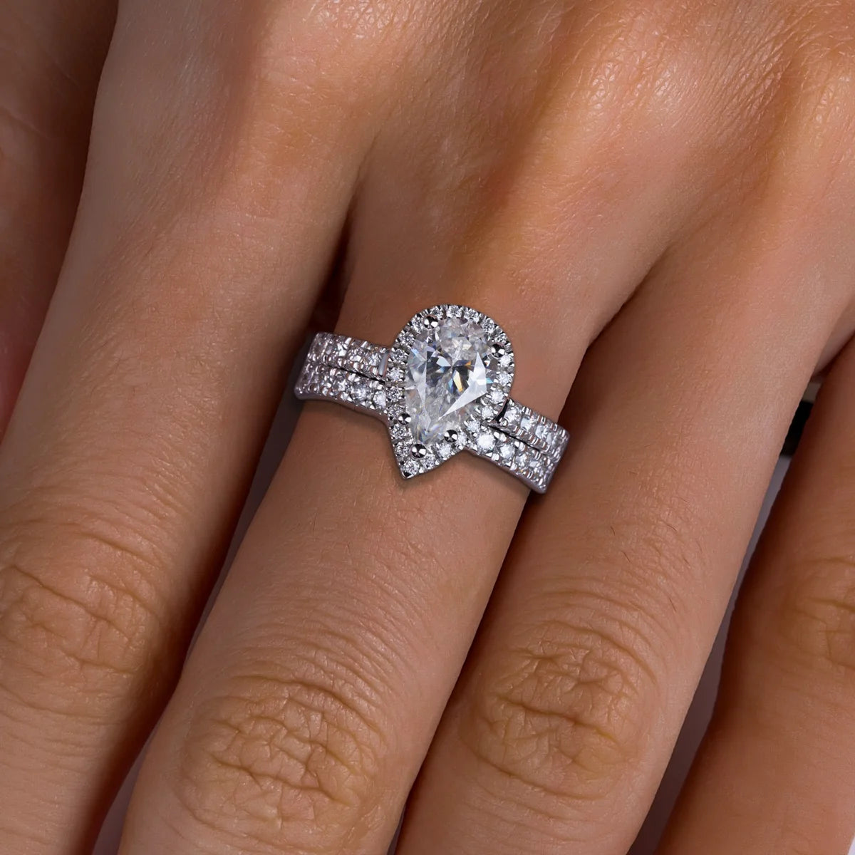 AnuJewel 3ct Pear Cut D Color Moissanite Halo Bridal Ring Set Wedding Band Silver Rings Anniversary Jewelry Gift Wholesale