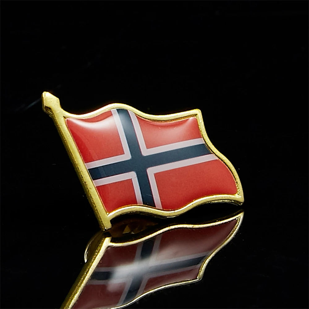 Norway National Patriotism Flag Lapel Pin Conversational Novelty Unsex Fashion Suit Button Pin Brooch
