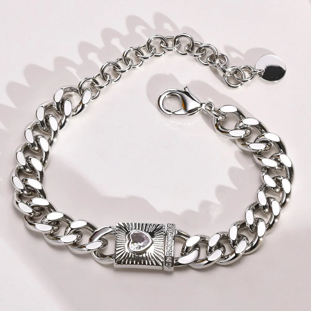 Bracelet unisexe Vnox Design en zircon en forme de cœur, chaîne cubaine ajustable avec breloque carrée géométrique, idéal comme cadeau.