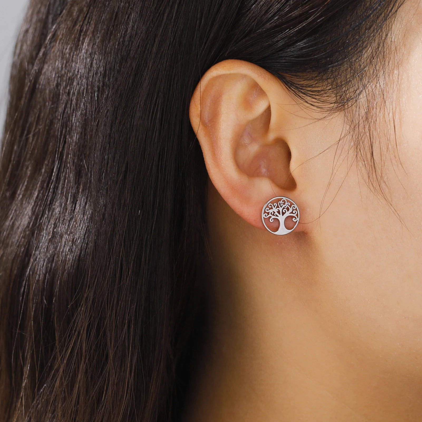 Hollow Out Life Tree Earrings for Women Fashion Stainless Steel Gold Silver Color Stud Earring Jewelry Birthday Gift