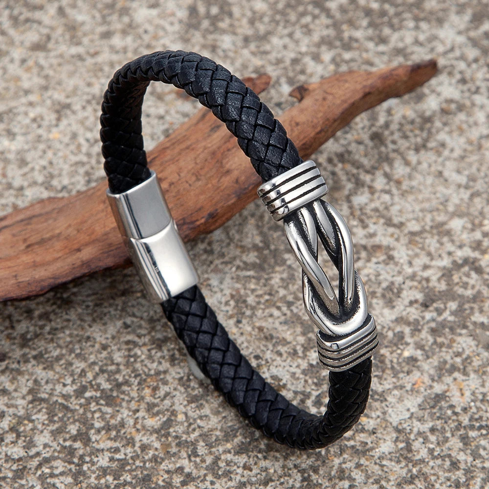 MKENDN Klassisches Herren-Armband mit quadratischem Knoten und Infinity-Motiv, mehrlagig geflochtenes Lederarmband (316L), auch für Damen geeignet, Schmuckgeschenk