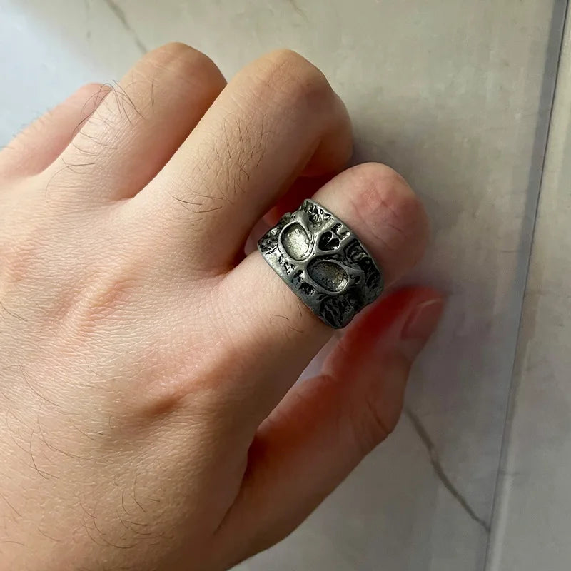 Retro Half Face Skull Ring For Men Vintage Punk Gothic Rock Hiphop Ring Bikers Accessories Handmade Designer Jewelry Unisex Gift
