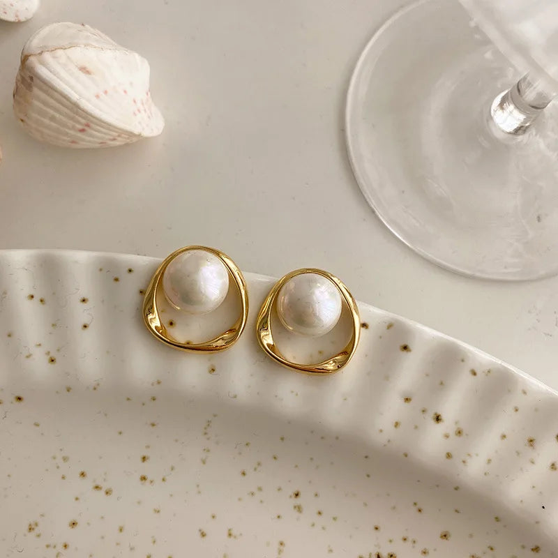Imitation Pearl Earring for Women Gold Color Round Stud Earrings Christmas gift Irregular Design Unusual Earrings bijoux femme