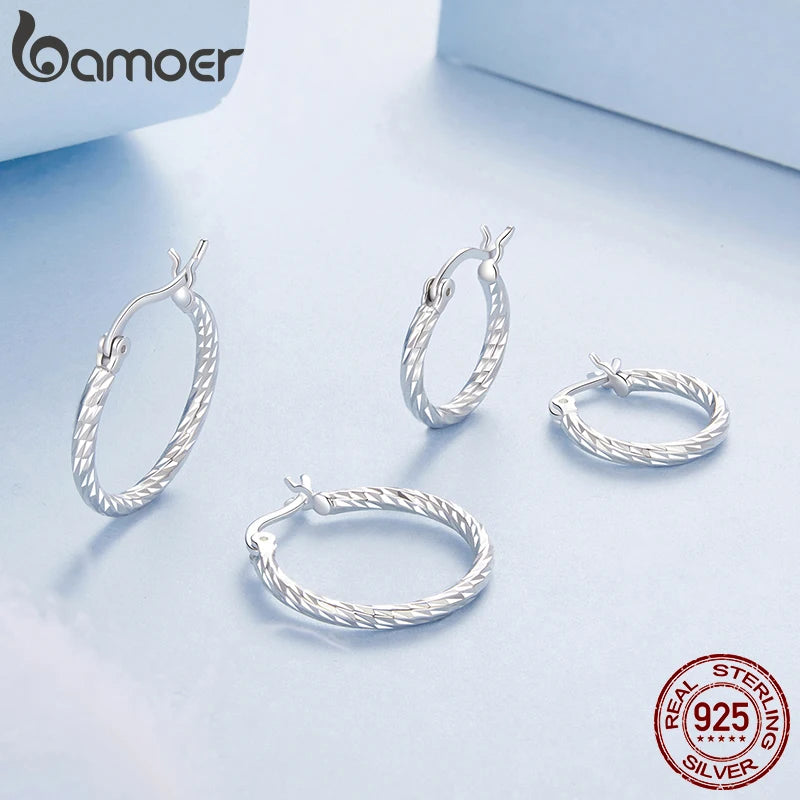 BAMOER 925 Sterling Silber Creolen für Damen, leichte, große Creolen, hypoallergen, trendige Möbius-Creolen
