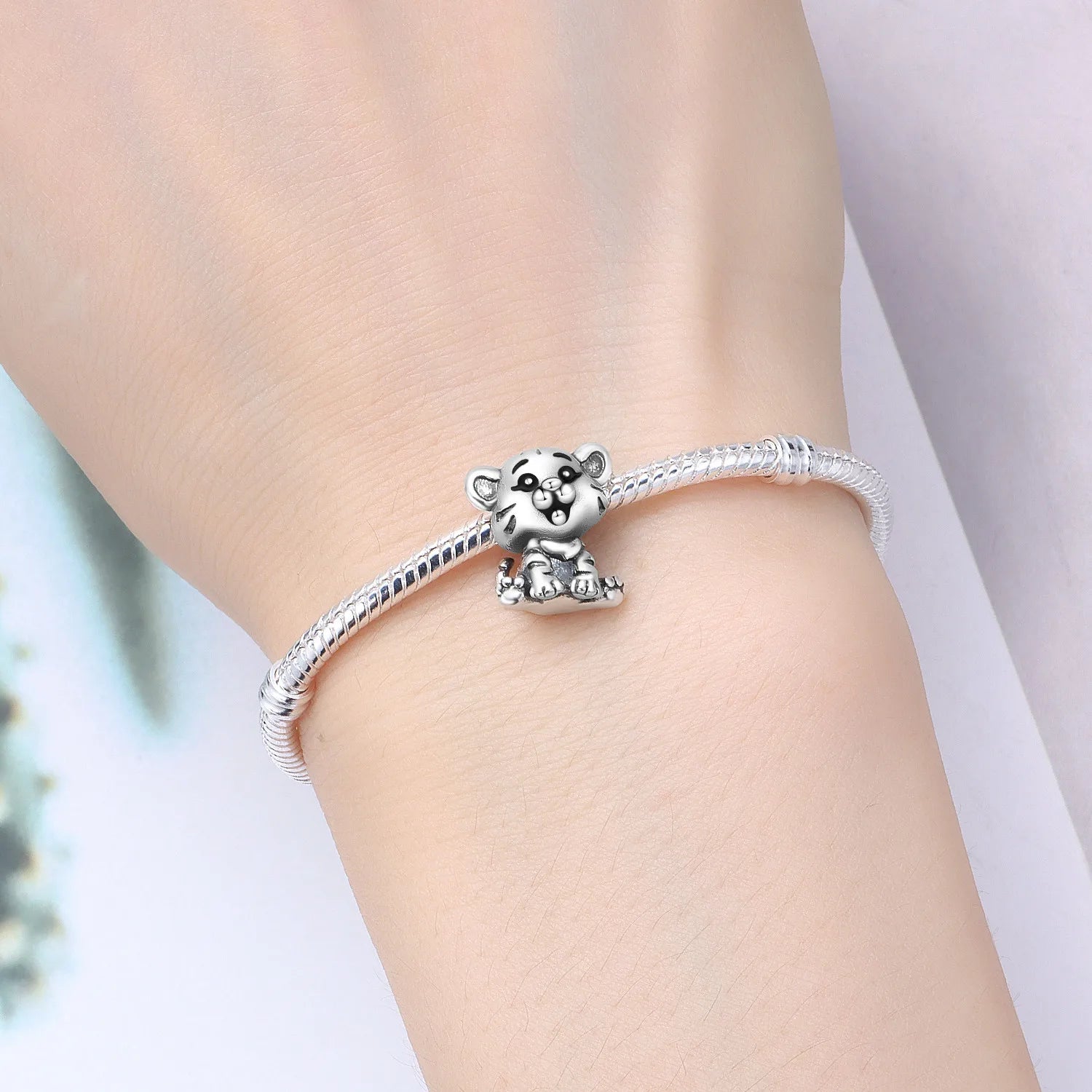 PANPOKI 925 Sterling Silver Tiger Animal Guardian Beads Original Pendants Bracelet Charm Jewelry Party DIY Trendy Gifts