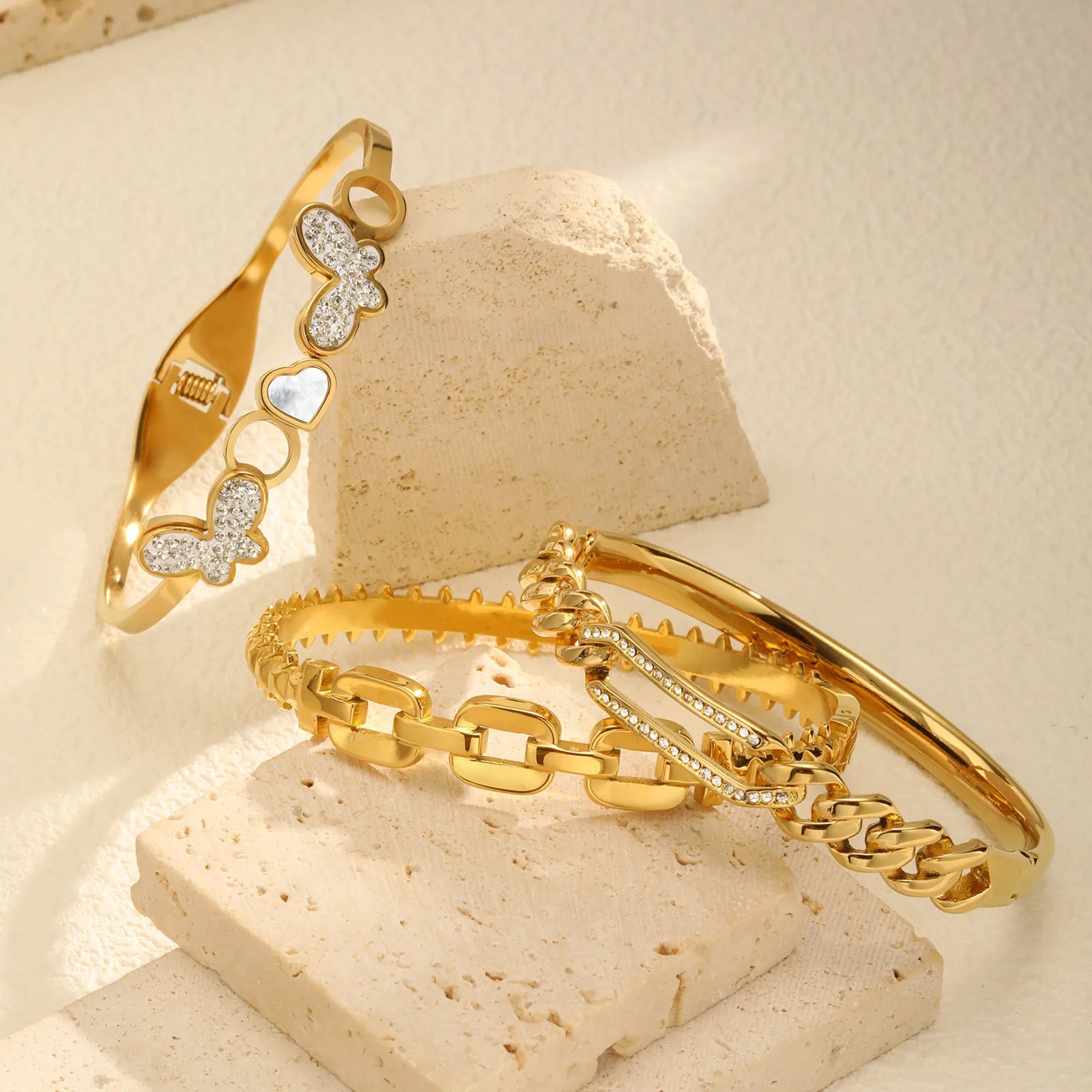 Vnox Women's Hand Jewelry Bracelet Stainless Steel Cute Heart Butterfly Bangle Dainty Rhinestones Accessories Fashion Party