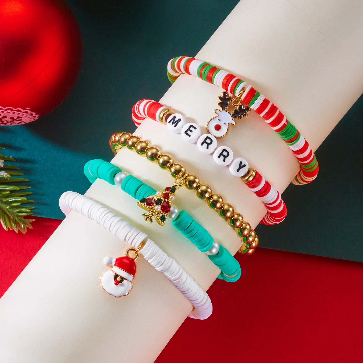 Christmas Series Bracelet Set For Women Santa Claus Snowman Xmas Tree Snowflake Crystal Beads Bracelets Party Charm Jewelry Gift