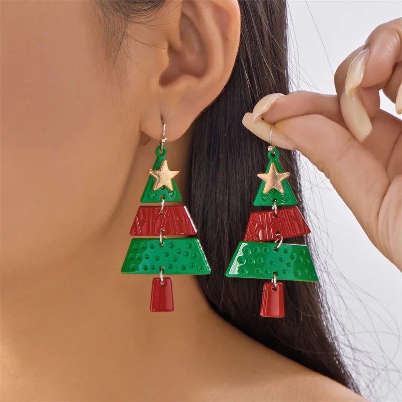 Vintage Metal Splicing Christmas Tree Long Drop Earrings for Women Hollow Xmas Tree Star Dangle Earring Party Punk Cool Jewelry