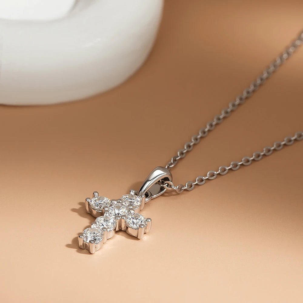 Serenity 0.6ct D Color Moissanite Cross Necklace For Women Anniversary Gift S925 Silver Crucifix Pendant Neck Chain Fine Jewelry - Madeinsea©