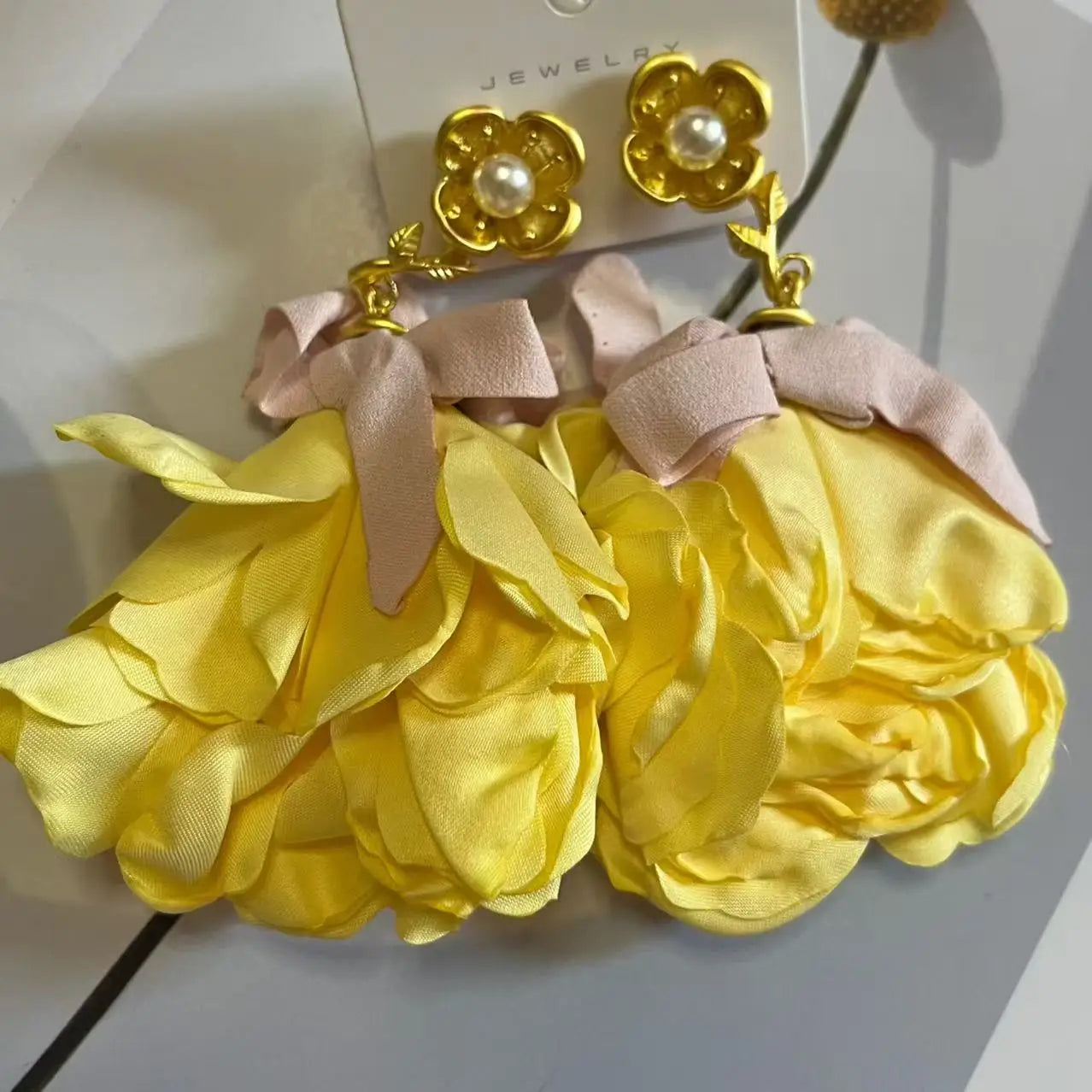 ZAA Personalized Trendy Resin Flower Water Drop Long Earrings