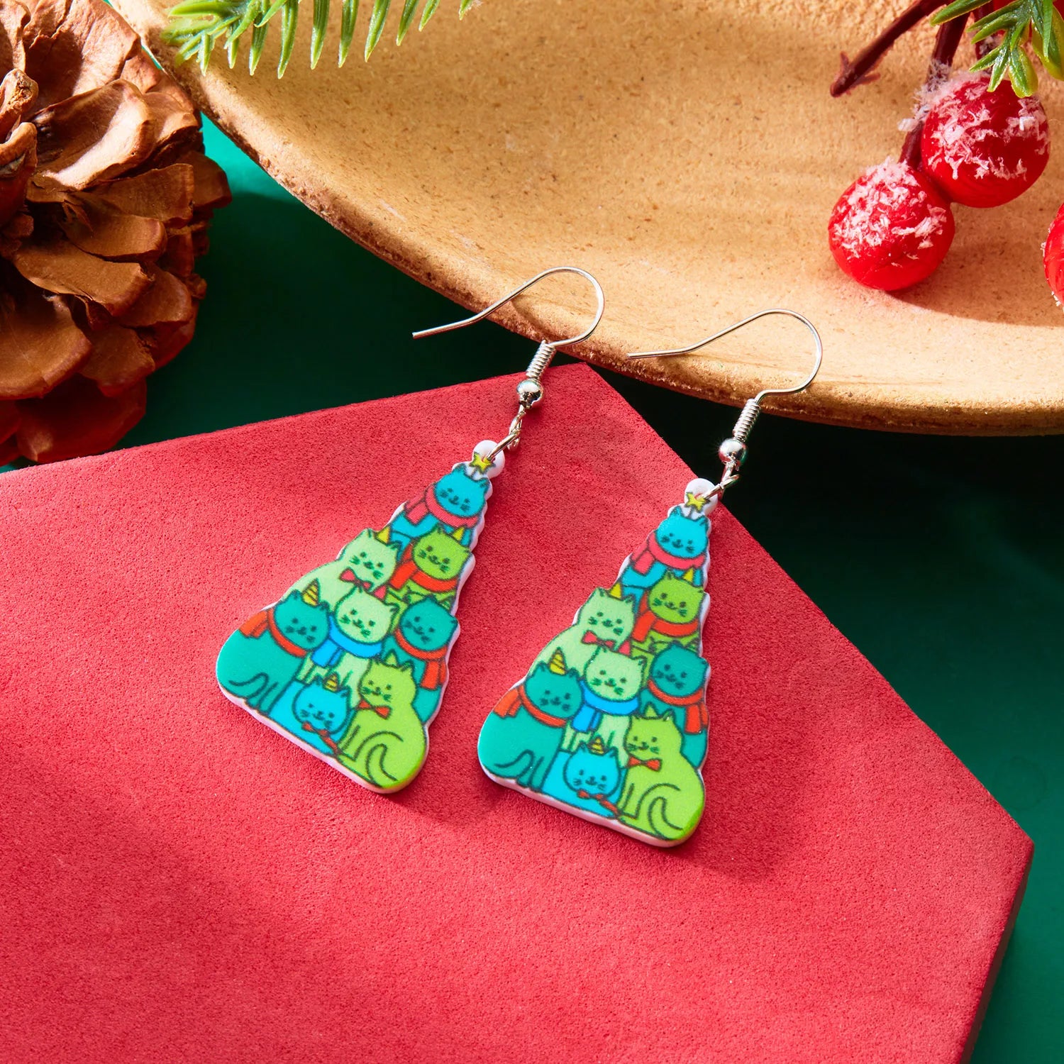 Fashion Cute Santa Claus Pendant Earrings for Women Acrylic Print Christmas Tree Kitten Snowman Drop Earring New Year Jewelry