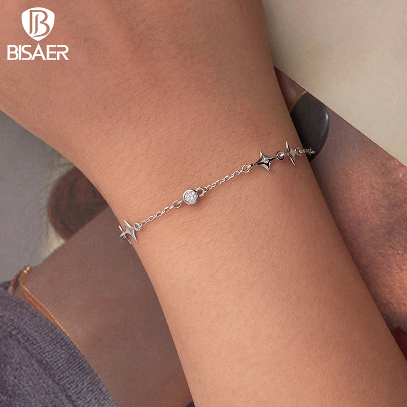 Bracelet étoilé BISAER en argent sterling 925, plaqué or blanc et orné de zircons étincelants, pour femme, idéal pour les mariages et les fêtes. Bijou raffiné.