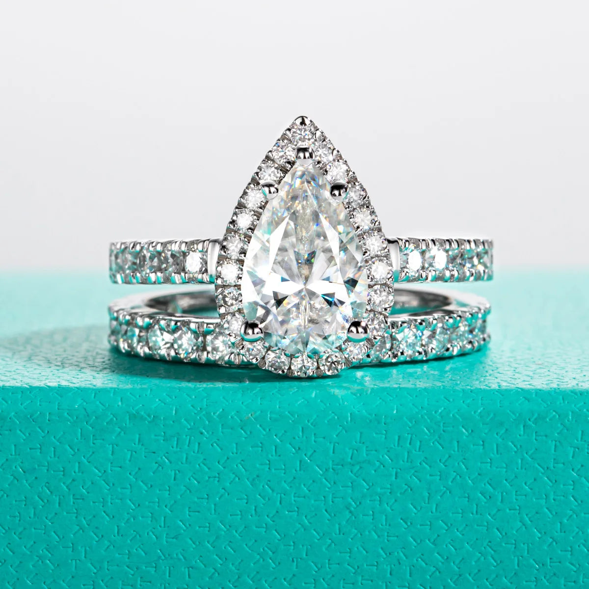 AnuJewel 3ct Pear Cut D Color Moissanite Halo Bridal Ring Set Wedding Band Silver Rings Anniversary Jewelry Gift Wholesale