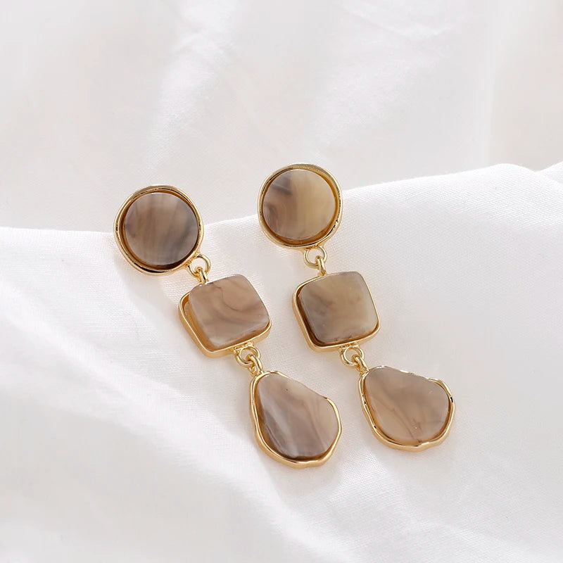 Bohemian Shell Conch Rattan Knit Drop Earrings for Women Gold Color Geometric Round Irregular Earrings Summer Beach Jewelry