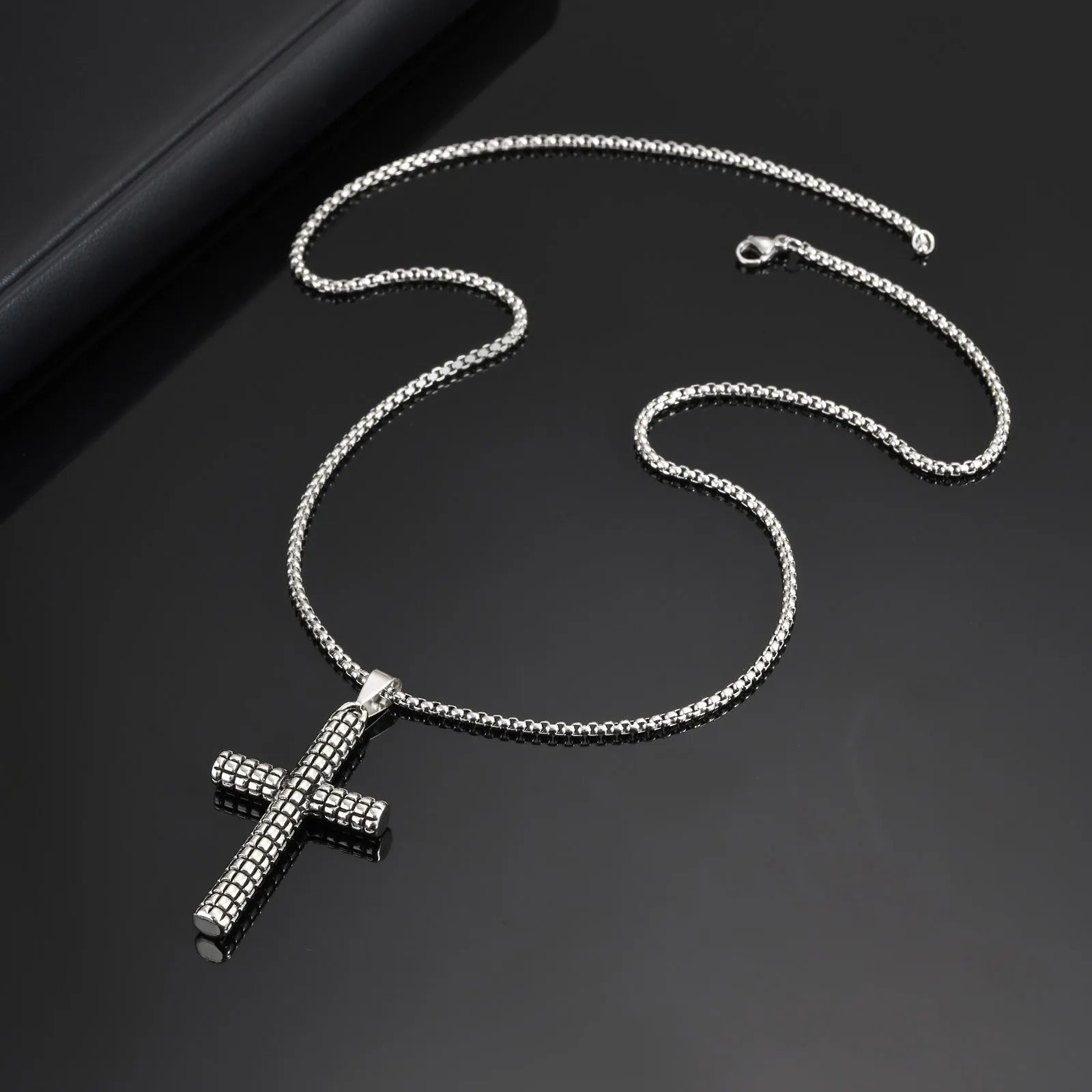 Vnox Large Cross Pendant Necklaces, Punk Hiphop Church Baptism Cross Necklaces for Men Boys, Fashion Long Neck Collar