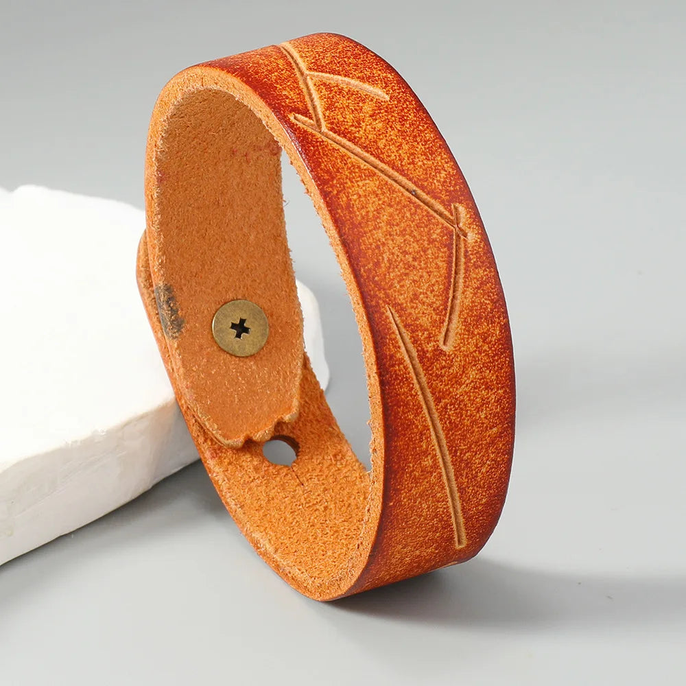 MKENDN Vintage Armband aus Rindsleder, breit, verstellbar, Freundschaftsarmband für Damen und Herren