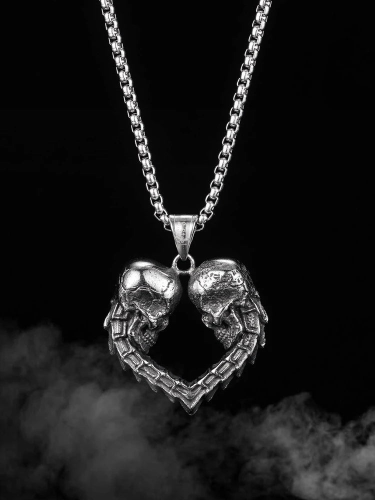 European And American Fashion Personality Creativity Double Skull Love Necklace Men's Street Hip-Hop Punk Retro Pendant Accessor