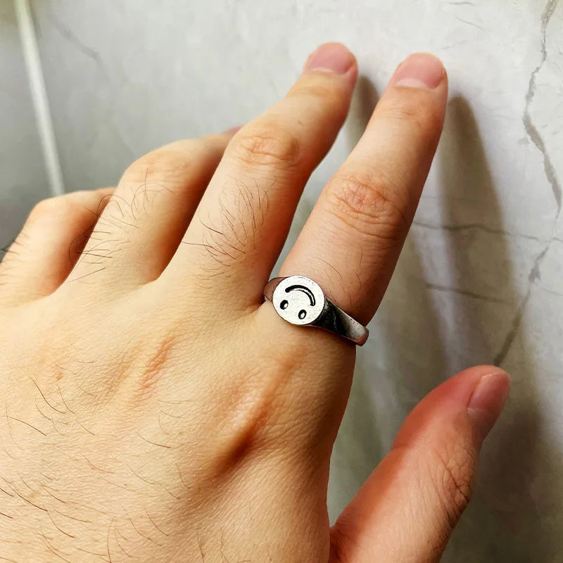 Retro Smile Face Ring For Men Women Silver Color Punk Gothic Rock Hiphop Open Ring Handmade Designer Jewelry Unisex Accessories