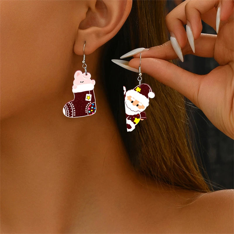 Christmas Gingerbread Man Santa Claus Asymmetrical Dangle Earring for Women Cute Xmas Hat Dog Kitten Acrylic Earrings Jewelry