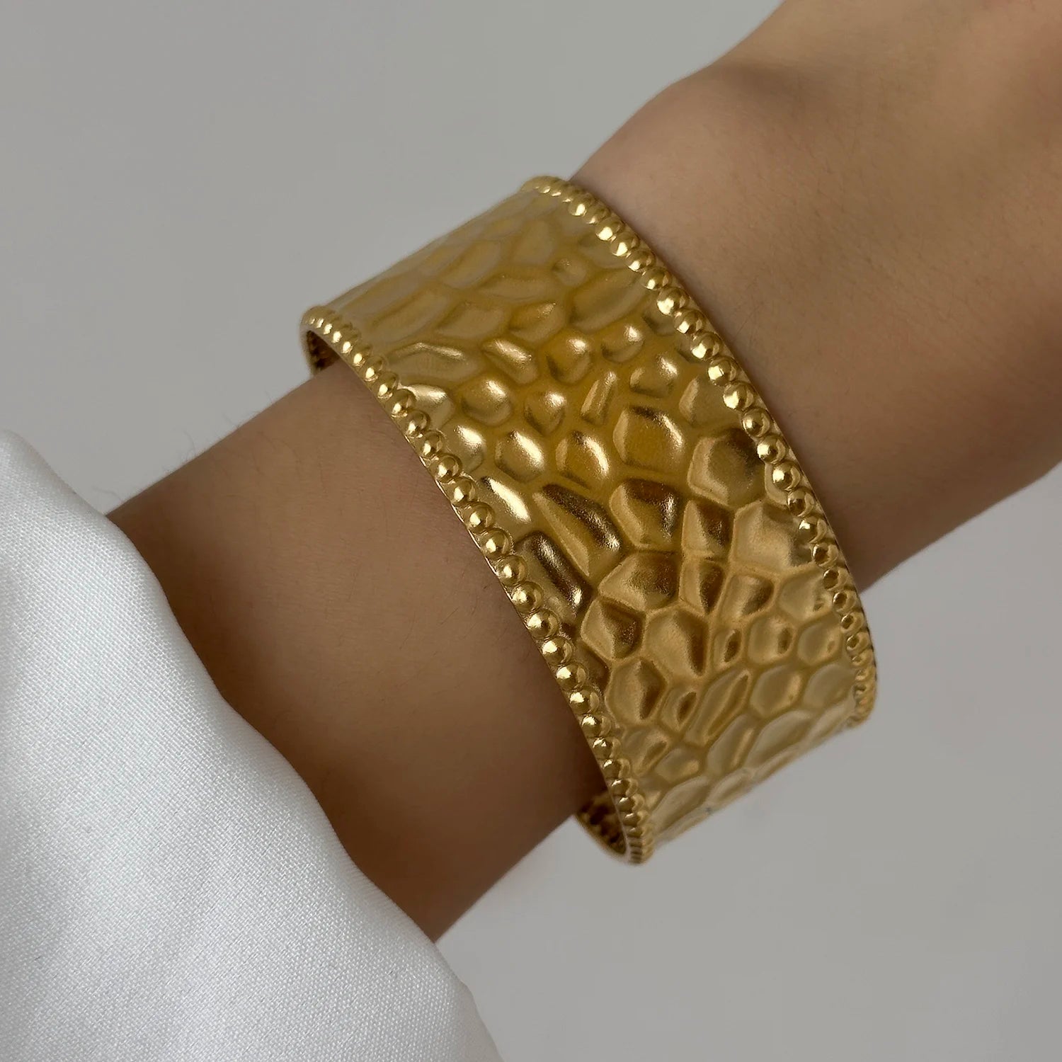 Stainless Steel Multilayer Wave Wide Bangles for Women Gold Color Metal Chunky Flower Cuff Bangle Bracelets Aesthetic Jewelry