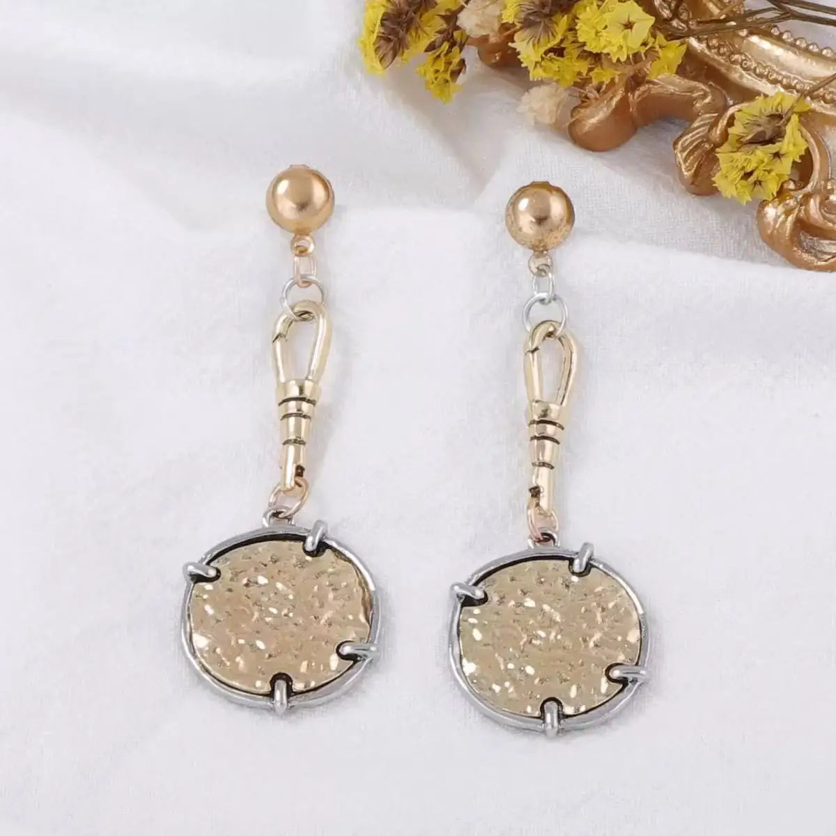 ZAA Unique Alloy Animal Horn Three Piece Pendant Necklace