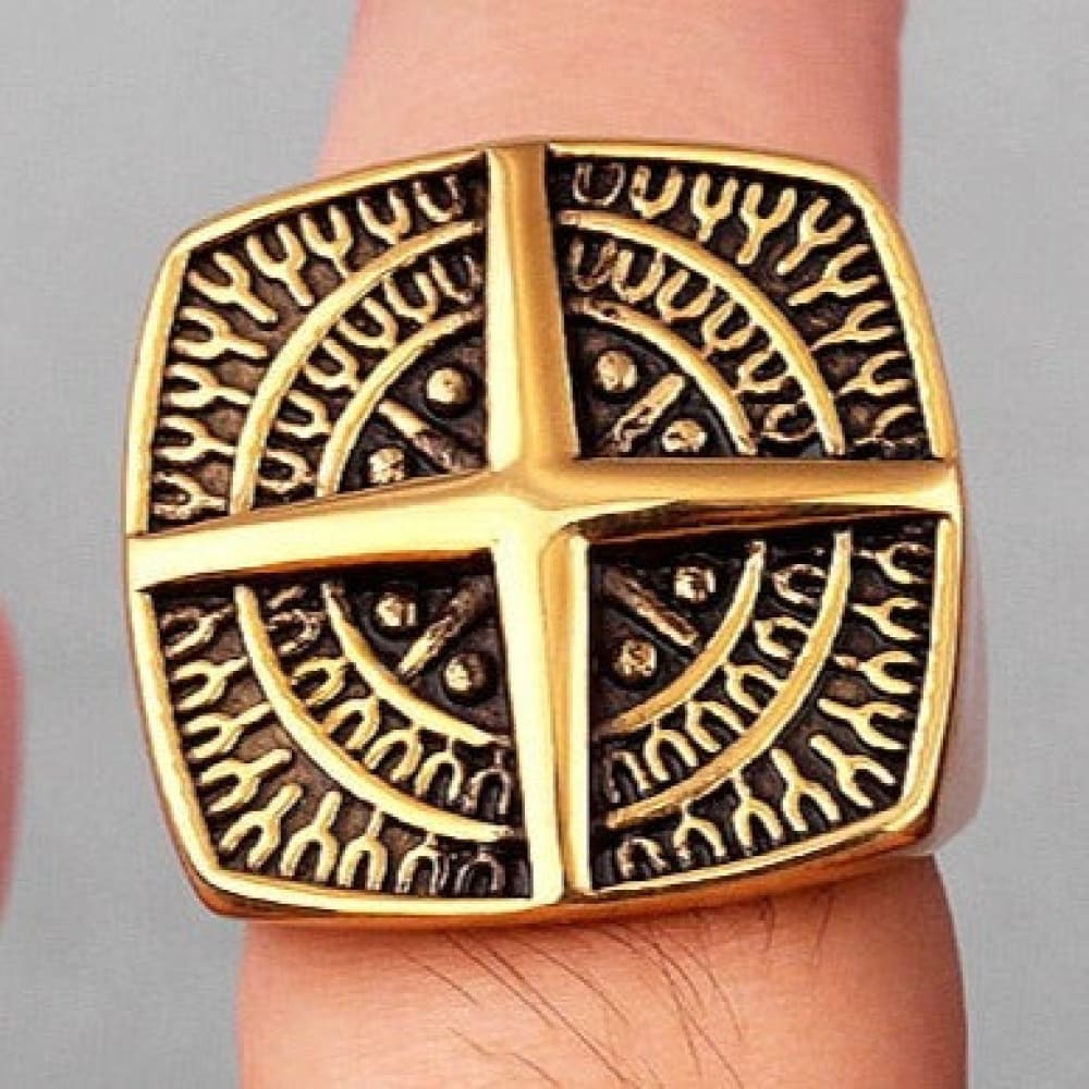 compass-ring-gold