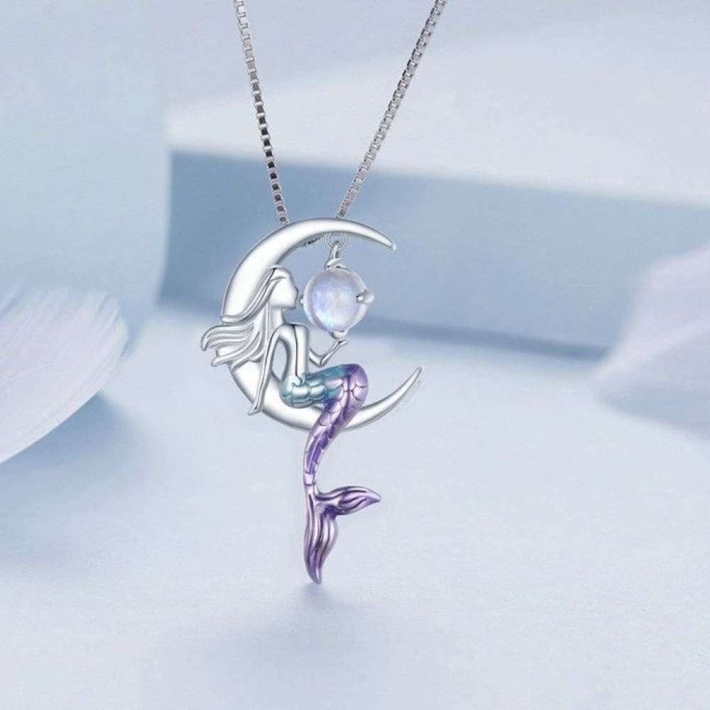 Mermaid Pearl Necklace