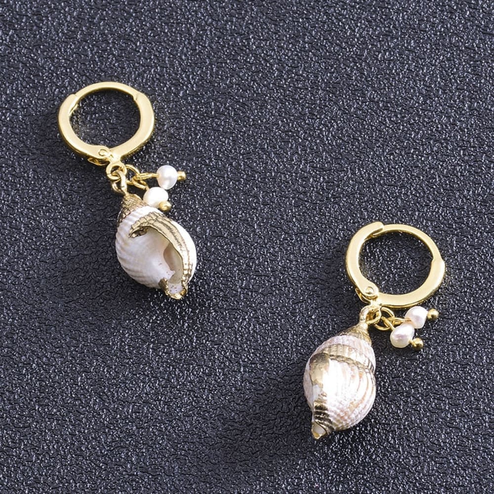 Shell Gold Earrings