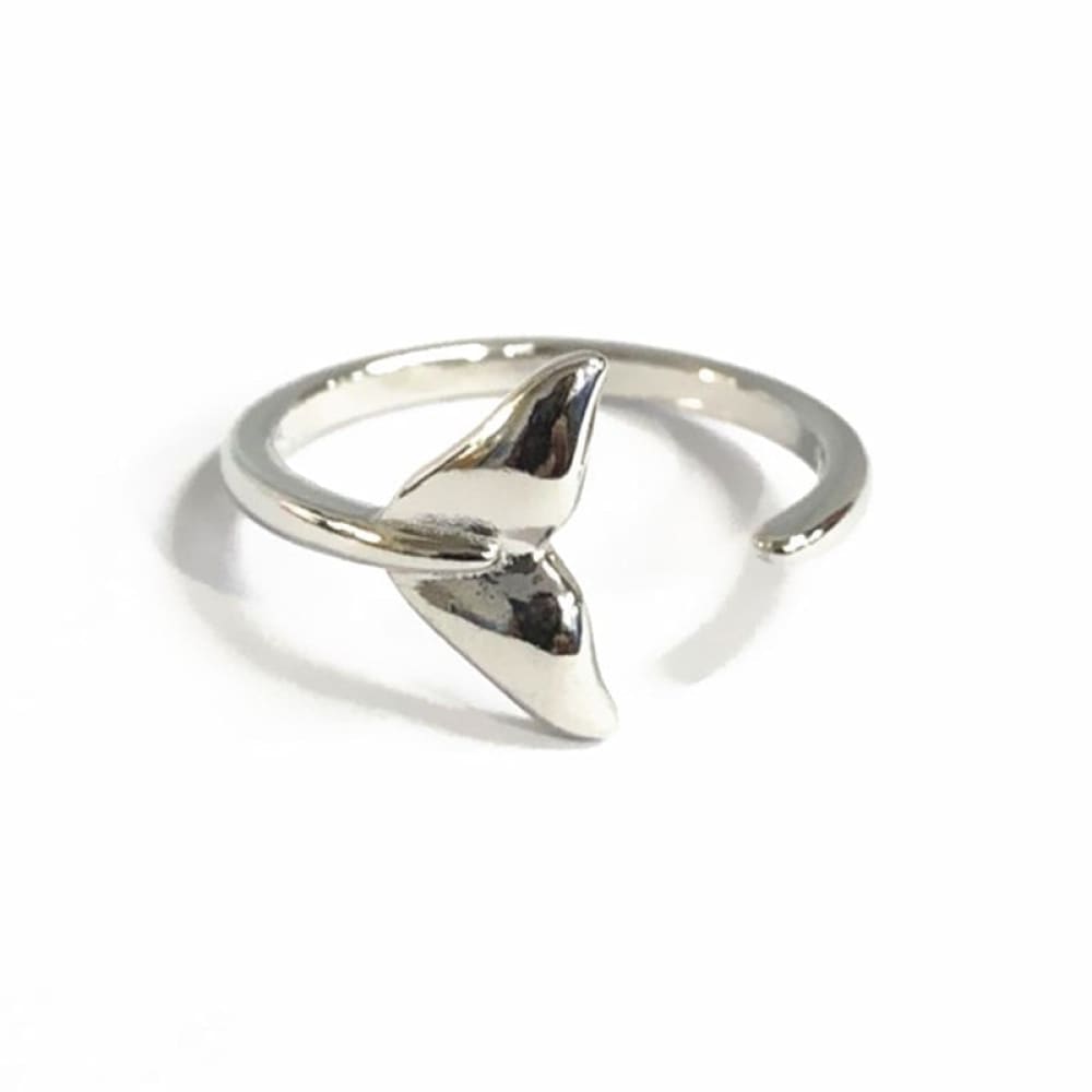 Silver Tail Whale Ring