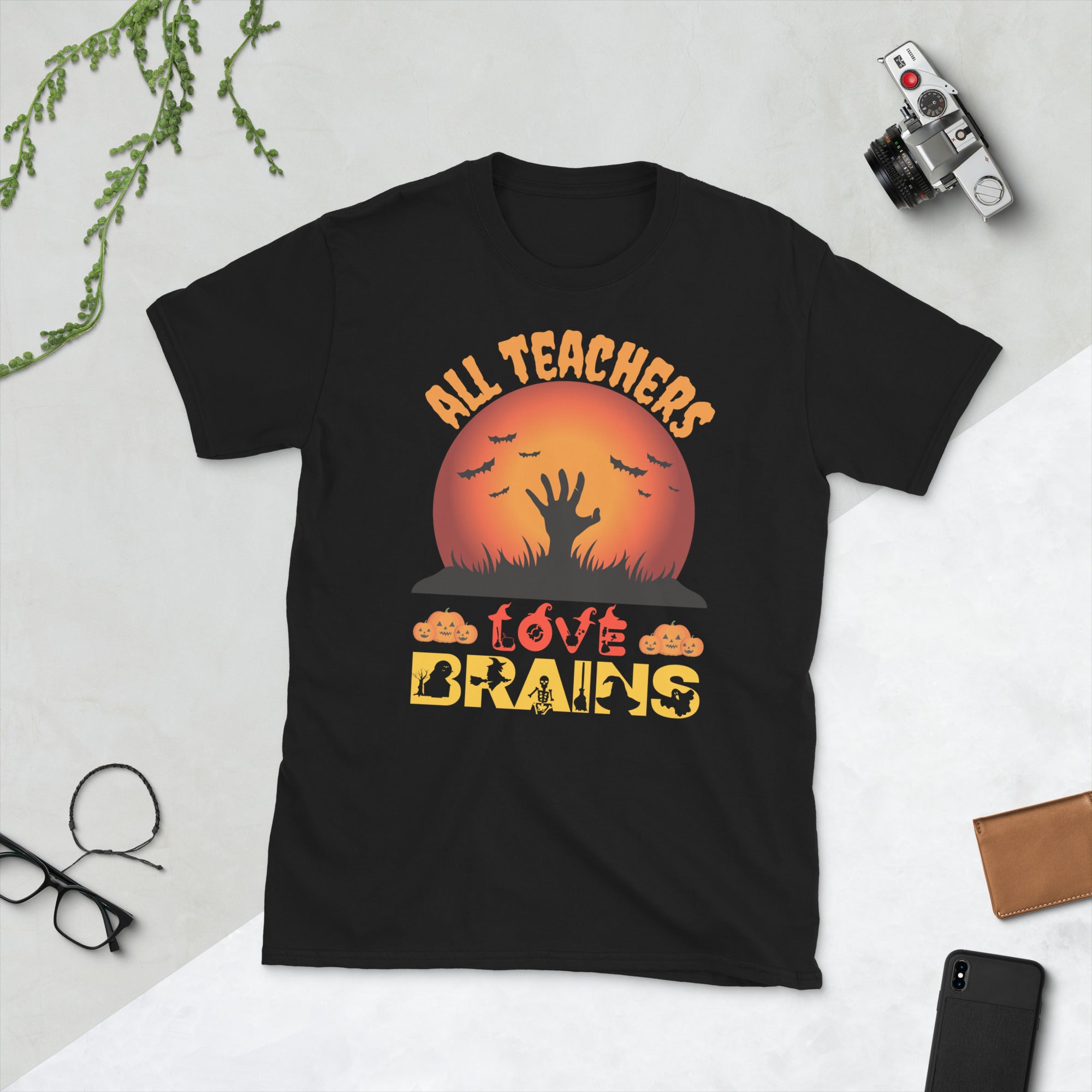 All Teachers Love Brains, Teacher Halloween Shirt, Funny Teacher Halloween Costume, Teacher Fall Gift, Spooky Teacher Tshirt, Halloween Gift - Madeinsea©