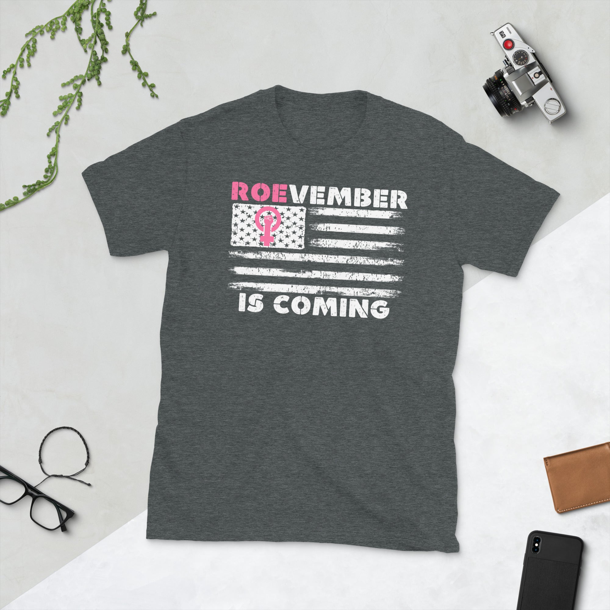 Roevember arrive, T-shirt Roe v Wade, T-shirt Pro Choice, Droits à l'avortement, Cadeaux féministes, T-shirts sur les droits des femmes, T-shirts sur les droits reproductifs